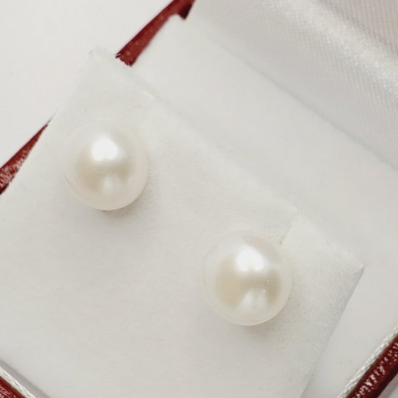14K Yellow Gold Culture Pearl 9mm Earrings - Picture 4 of 5